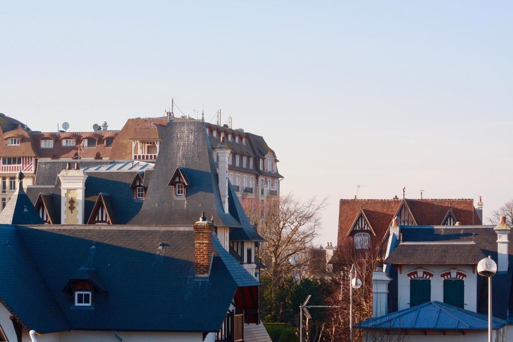 Ferienwohnung Oceane Deauville Exterior foto